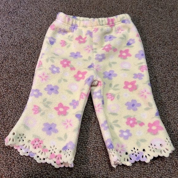 Vintage Floral Fleece Baby Pants Size 6/9 Months - Picture 1 of 4